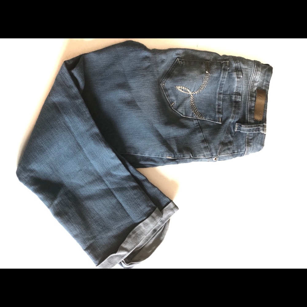 Ymi Capri gently used cut22457